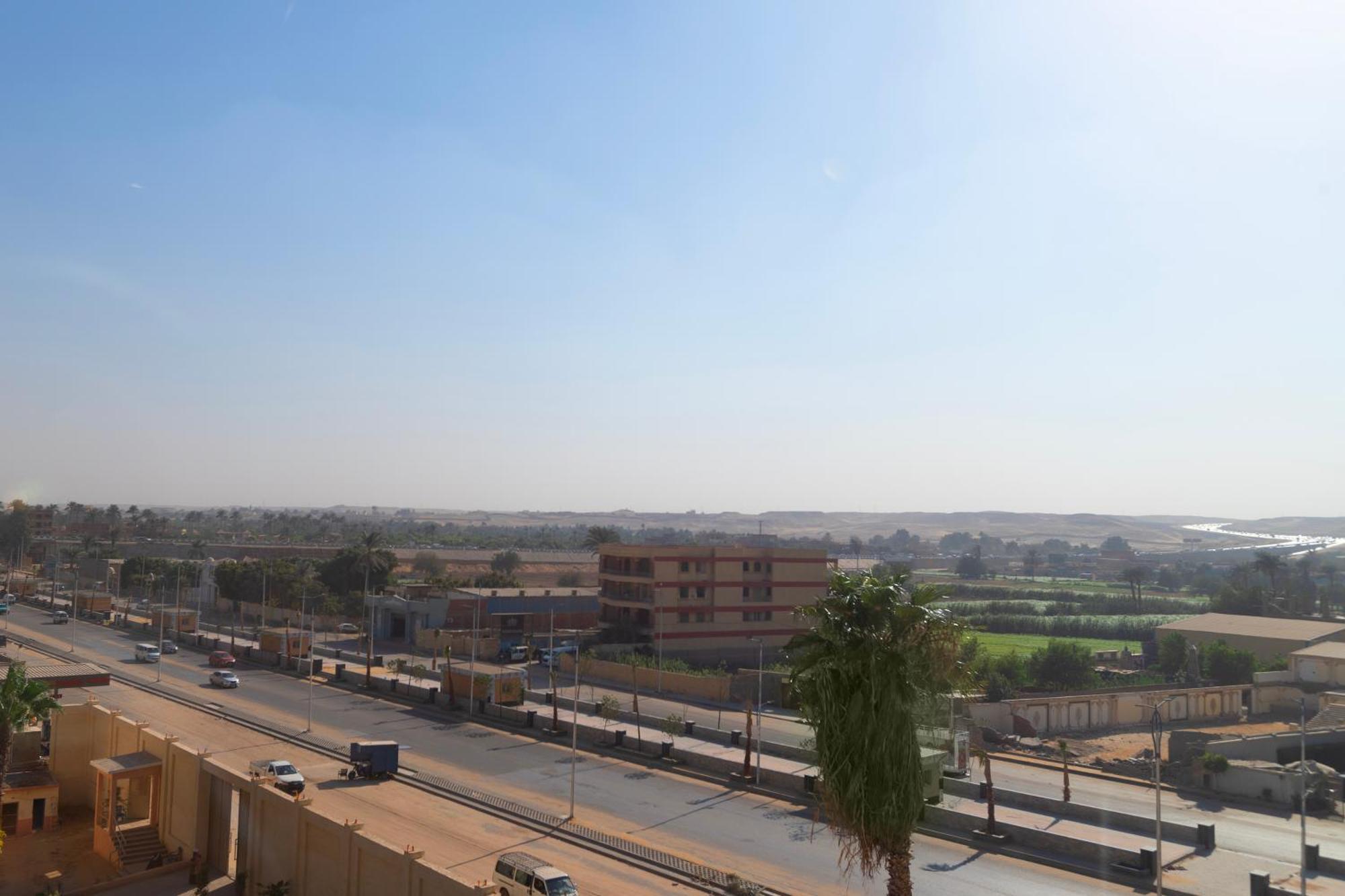 Mazar Pyramids Hotel Kafret el-Gabal Chambre photo