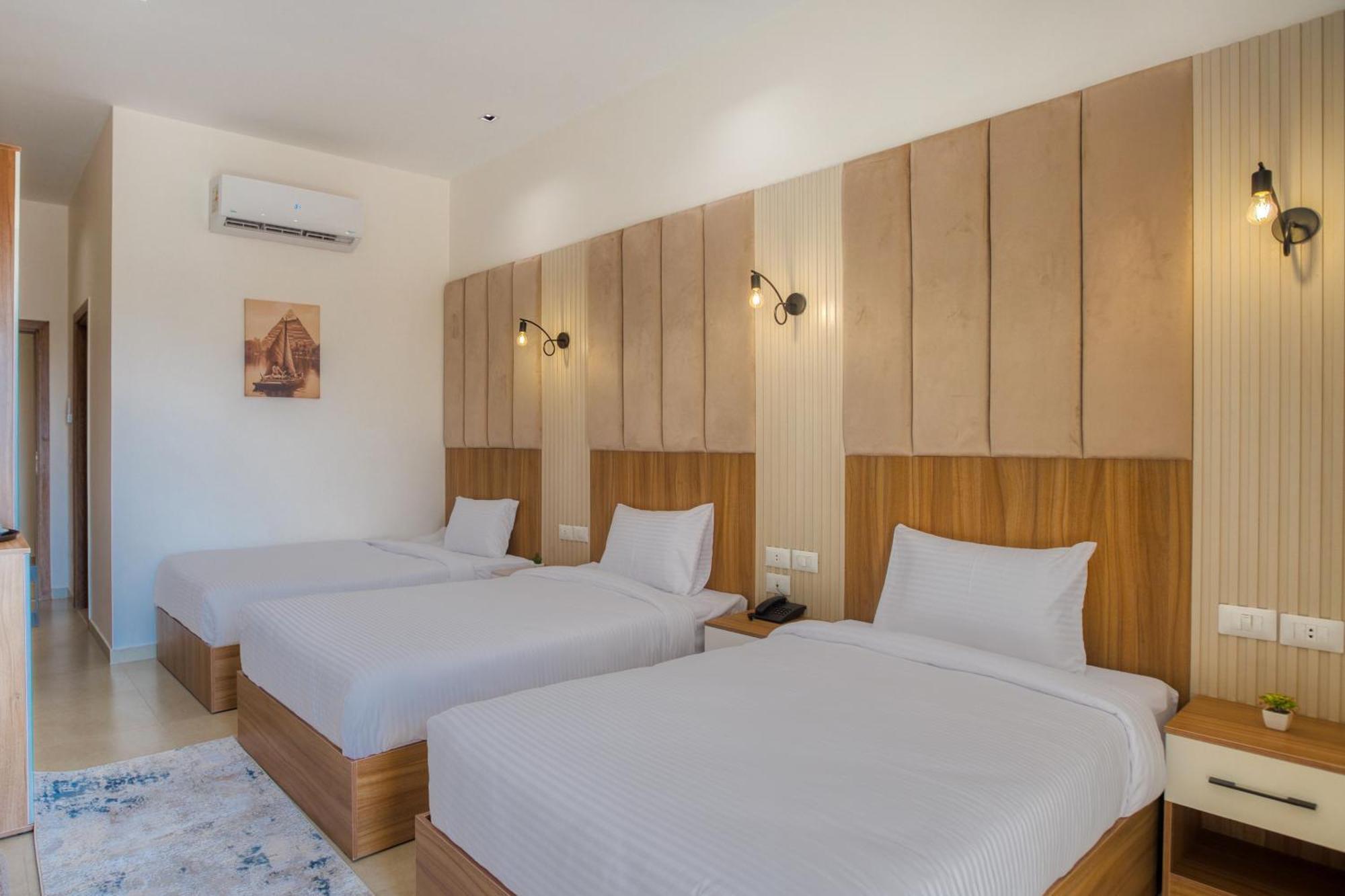 Mazar Pyramids Hotel Kafret el-Gabal Extérieur photo